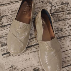 TOMS linen slip-on shoe Size 11